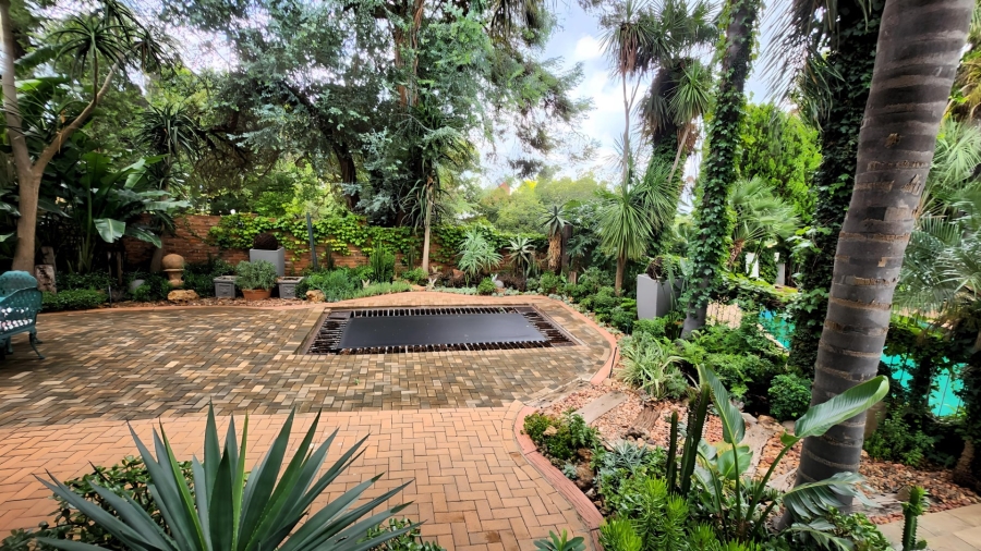 5 Bedroom Property for Sale in Doringkruin North West